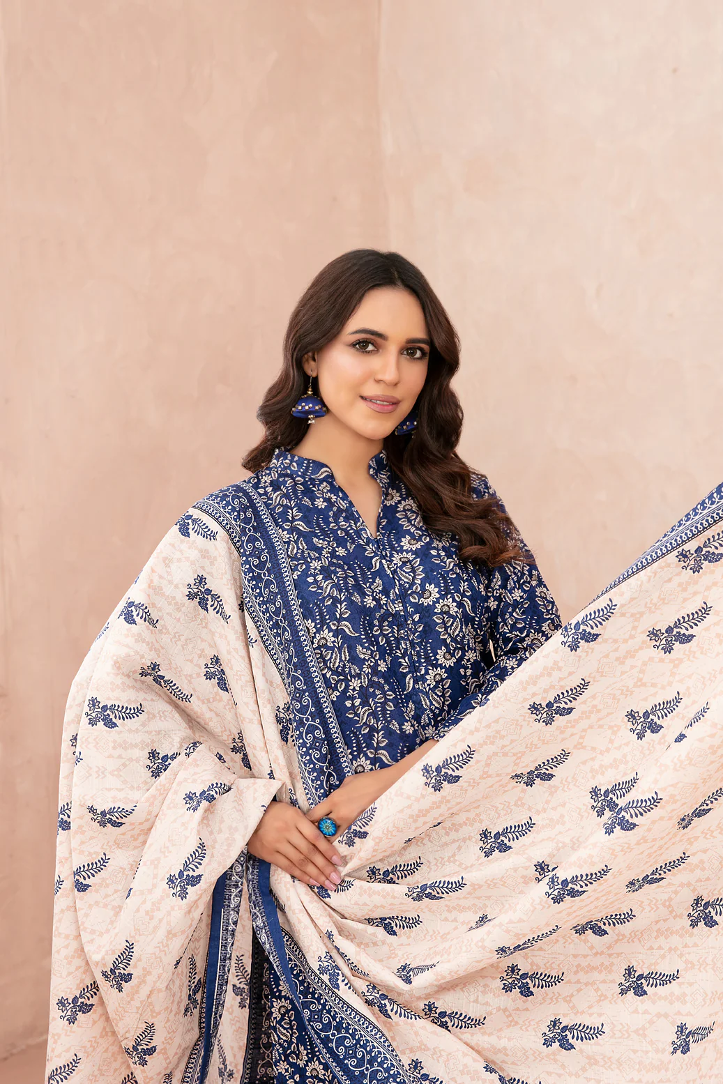 D-5644 - Nazli (S) - Image 3