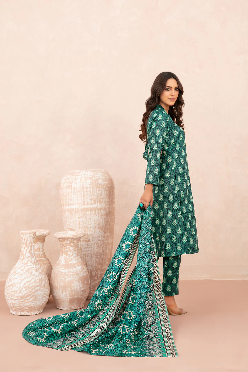 D-5648 - Nazli (S) - Image 2