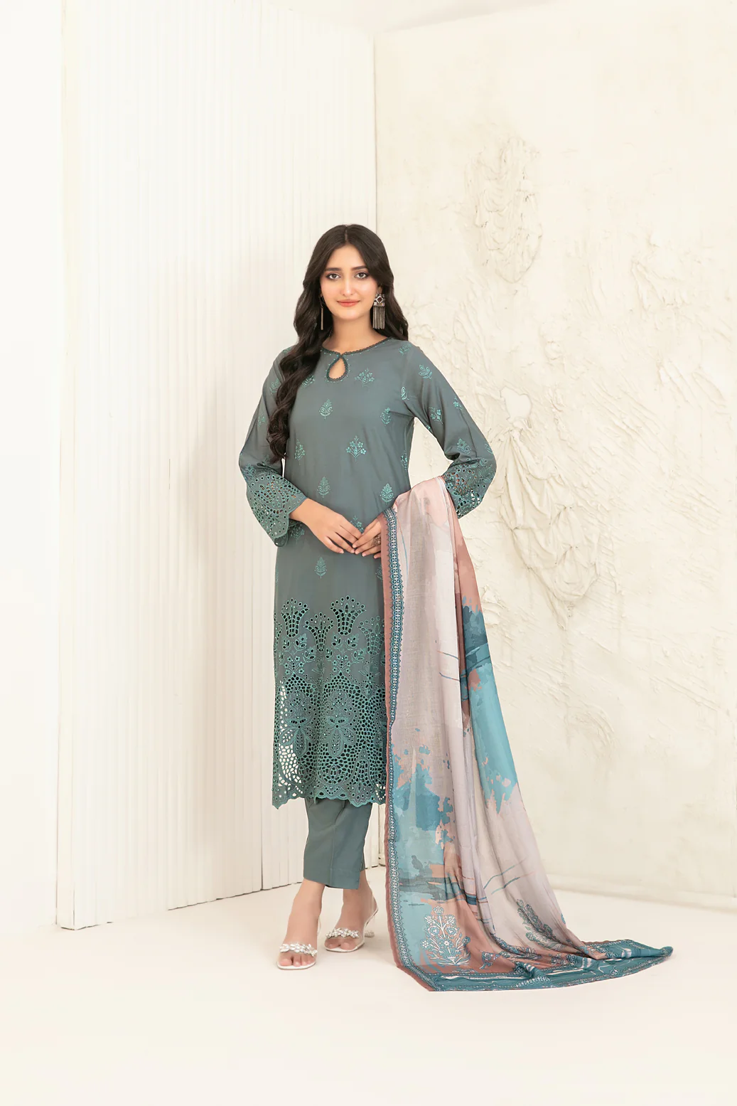 Riyana 3pcs Stitched Schiffli Emb Staple [D-5655]