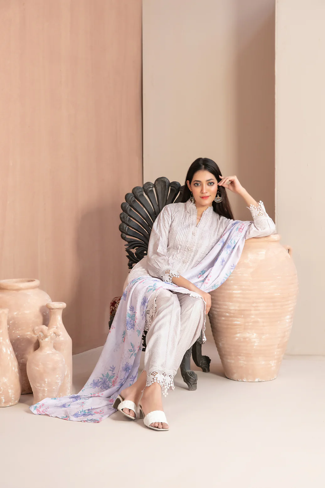 D-5664 - Noori - Image 3
