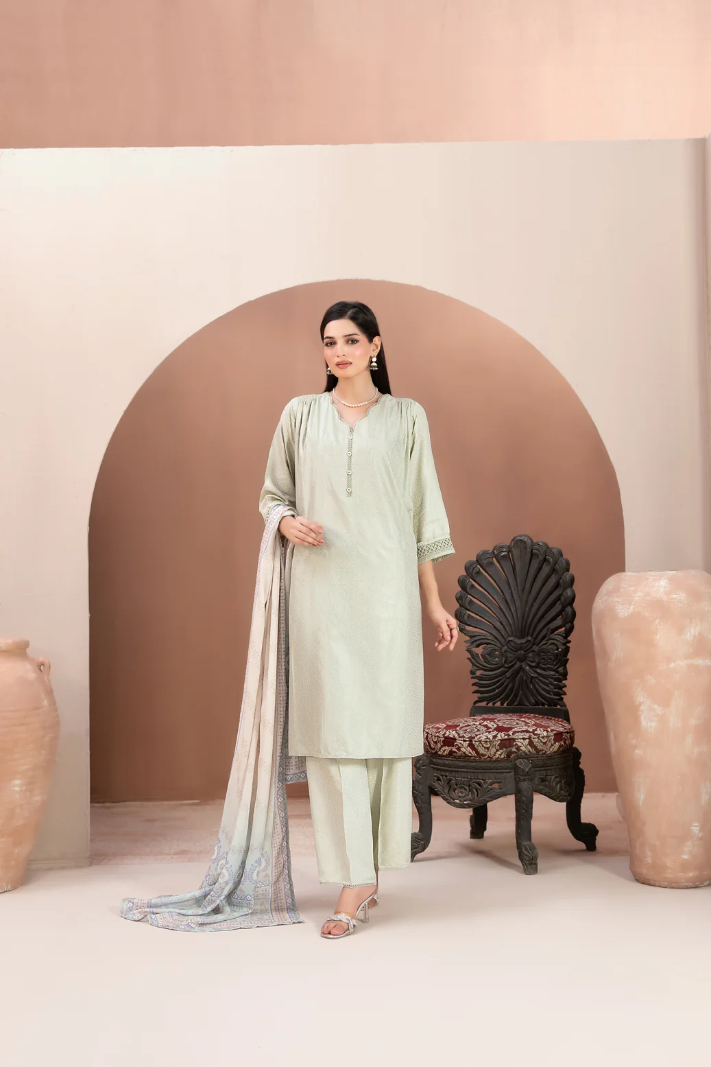 D-5666 - Noori