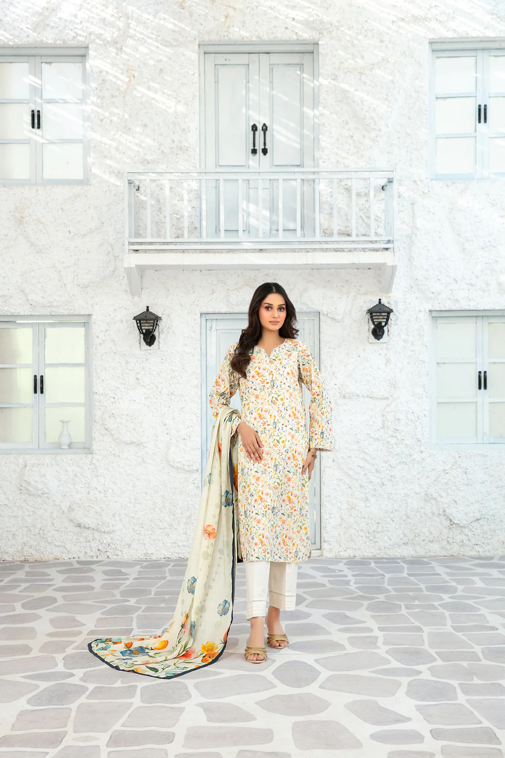 Rooh 3pcs Stitched Emb Printed Lawn [D-5743]